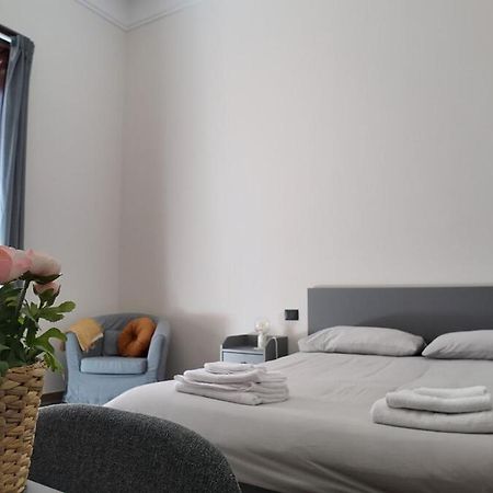 Casa Manu Nuovo Appartamento In Centro Storico Беневенто Екстериор снимка