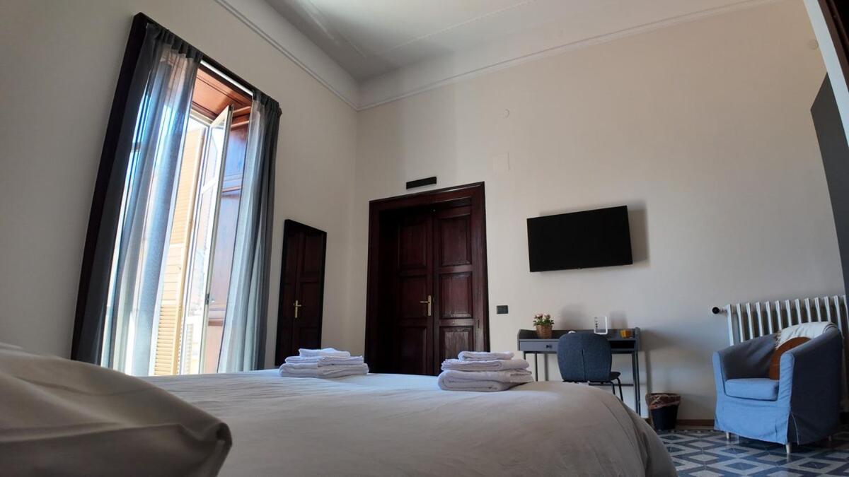 Casa Manu Nuovo Appartamento In Centro Storico Беневенто Екстериор снимка