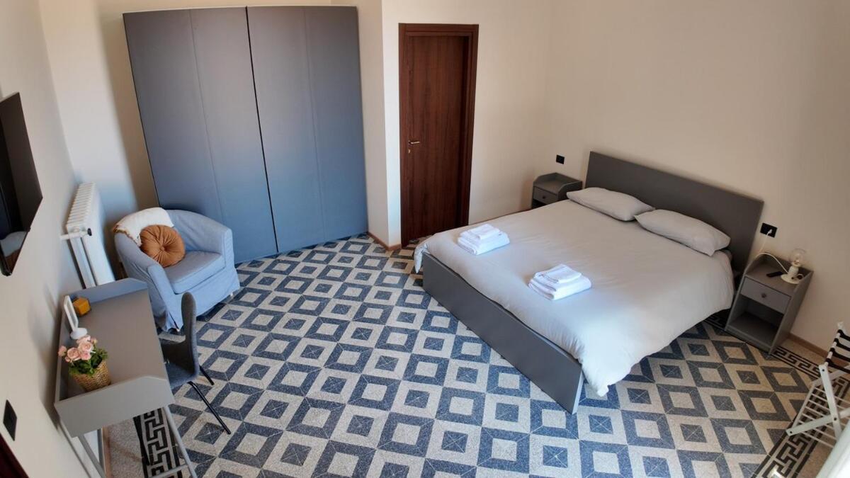 Casa Manu Nuovo Appartamento In Centro Storico Беневенто Екстериор снимка